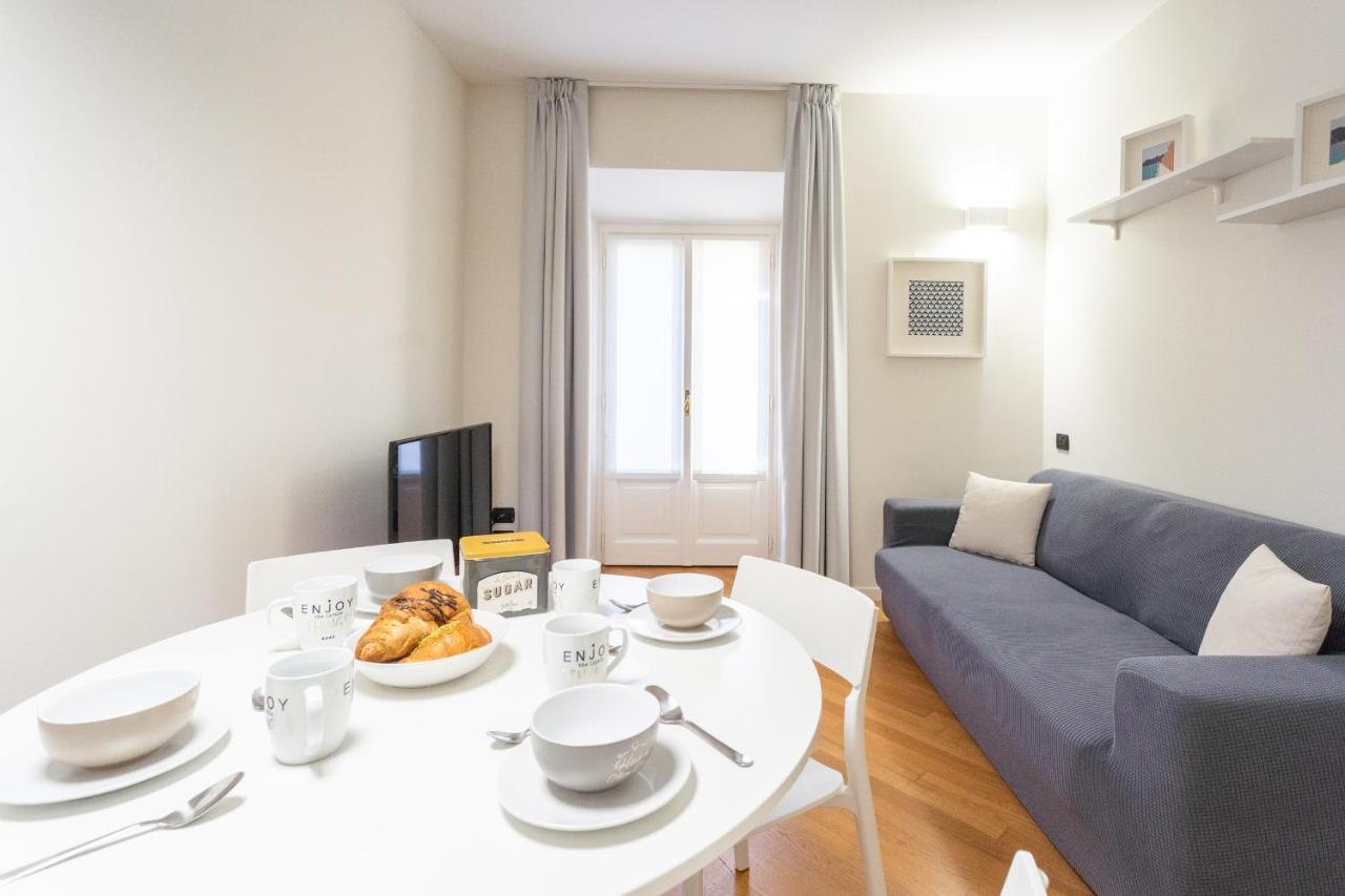 White Flat In Como City Center By Rent All Como Eksteriør billede