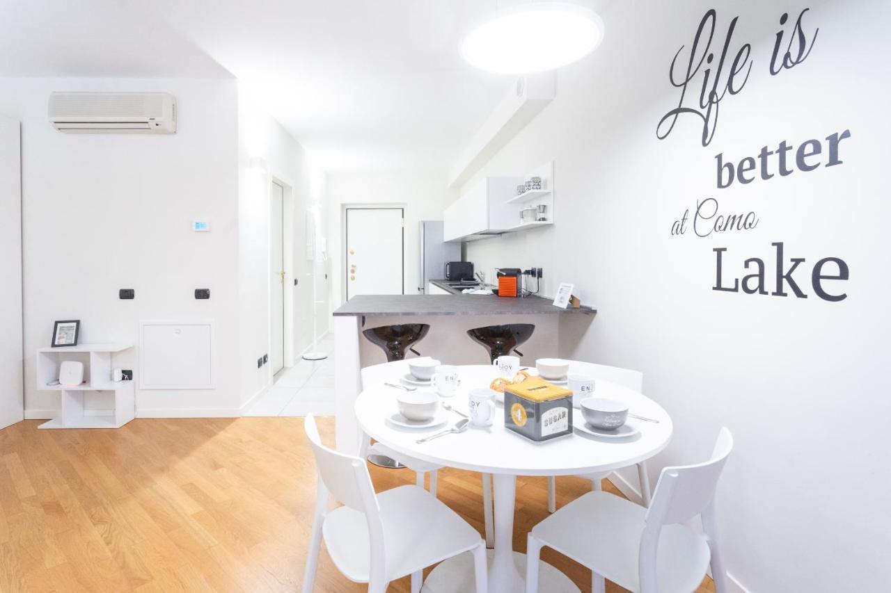 White Flat In Como City Center By Rent All Como Eksteriør billede