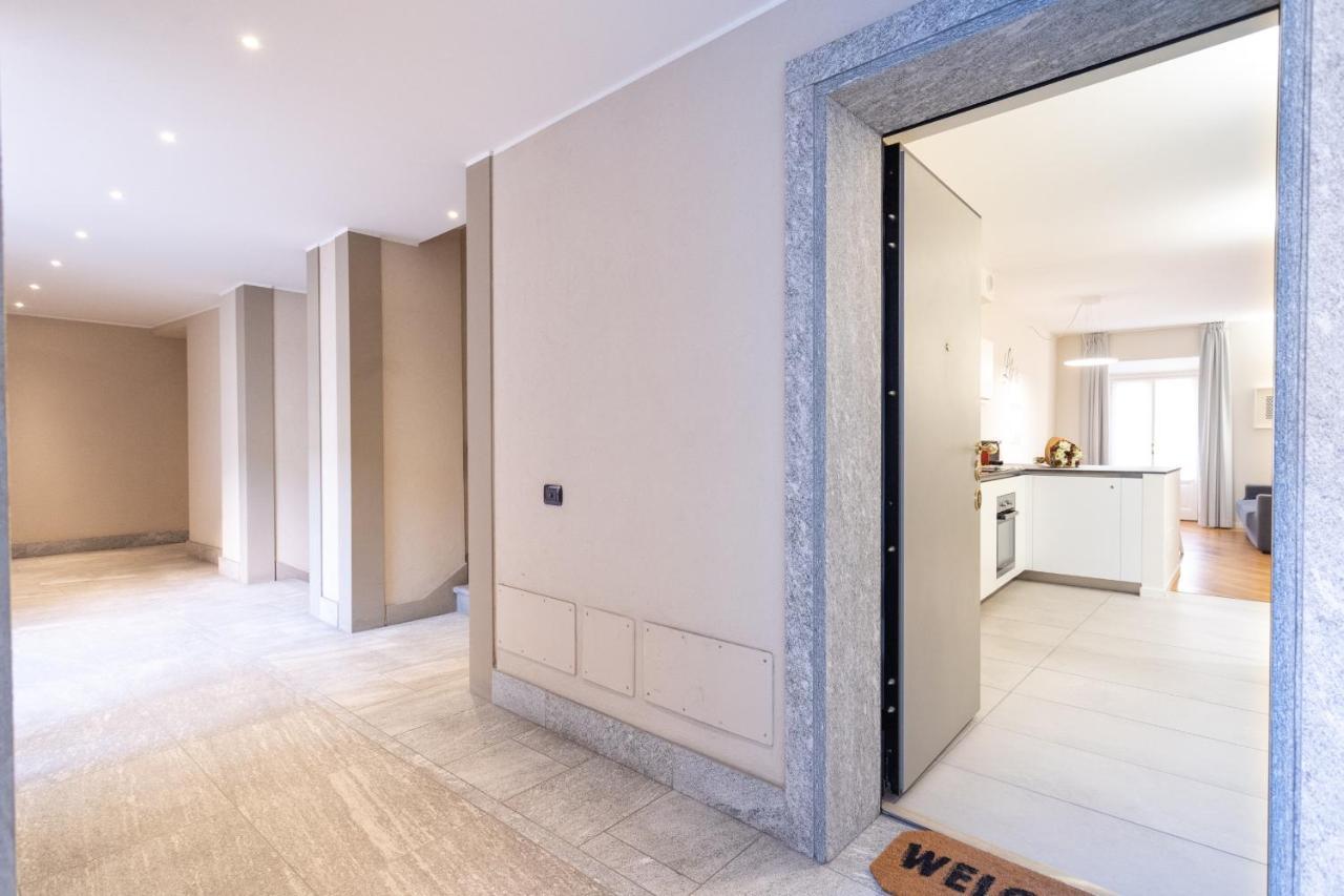 White Flat In Como City Center By Rent All Como Eksteriør billede